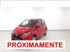 Toyota Aygo 1.0 70CV XPLAY AUT 5P, 11.990 €