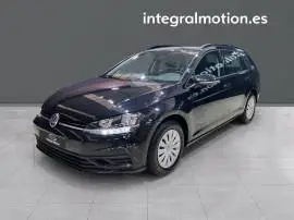 Volkswagen Golf Variant 1.6 TDi SCR 85kW Trendline, 15.900 €