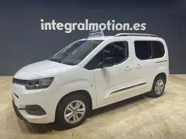 Toyota Proace City Verso 1.2 81kW (110CV) Family A, 21.900 €