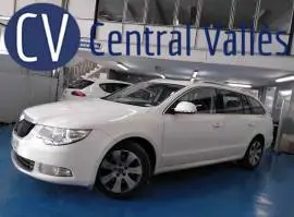 Skoda Superb  Combi 2.0 TDI DSG, 7.900 €