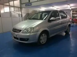 Tata Indica DLS, 2.900 €