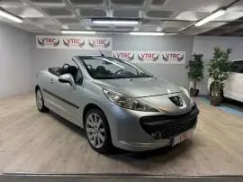 Peugeot 207 CC Cabrio, 5.800 €