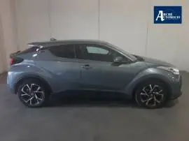 Toyota C-HR Hybrid Advance, 20.990 €