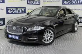 Jaguar XJ 3.0 V6D SWB Premium Luxury 275cv, 20.490 €