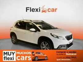 Peugeot 2008 Allure 1.2 PureTech 81KW (110CV) S&S, 10.980 €