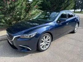 Mazda 6 2.2 d at  Premium luxury, 17.999 €