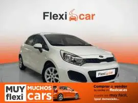 Kia Rio 1.2 CVVT 85cv Concept, 7.990 €