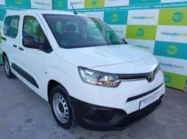 Toyota Proace City 1.5D 100 CV GX L1 COMBI M1, 16.900 €