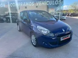 Renault Scénic DCI, 7.900 €