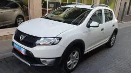 Dacia Sandero Stepway Línea Etiq. medioambiental v, 10.970 €