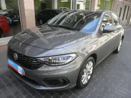 Fiat Tipo 1.4 EASY ETIQ. MEDIOAMBIENTAL VERDE C EU, 10.770 €