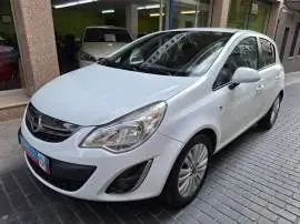 Opel Corsa 1.2 SELECTIVE Etiq. medioambiental verd, 8.670 €