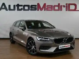 Volvo V60 2.0 MOMENTUM PRO, 32.990 €