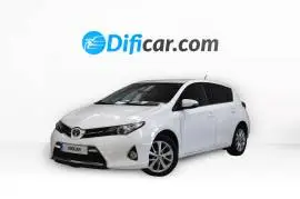 Toyota Auris 1.6 130CV 5p, 12.990 €