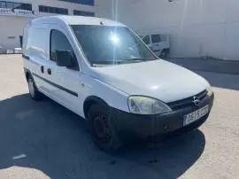 Opel Combo 1.7 DTI 75cv, 1.900 €