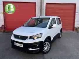 Peugeot Rifter Style Standard BlueHDi 73kW, 15.600 €