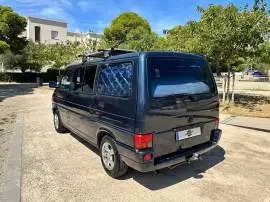 Volkswagen Caravelle 2 4D CAMPER, 6.999 €