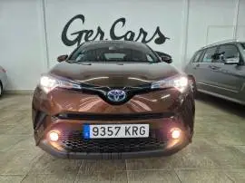 Toyota C-HR 1.8 HYBRID ACTIVE 122CV, 16.995 €