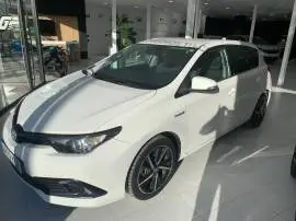 Toyota Auris 1.8 140H Hybrid Feel! Edition, 16.495 €