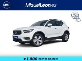 Volvo XC40 1.5 T3 BASIS, 22.985 €