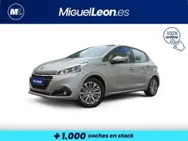 Peugeot 208 5P Signature 1.2L PureTech 60KW (82CV), 8.985 €