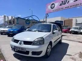 Renault Clio 2 1.2, 1.750 €