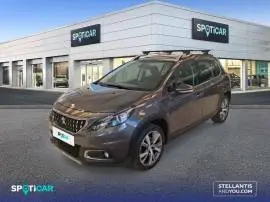 Peugeot 2008   1.2 PureTech 81KW (110CV) S&S Allur, 11.995 €