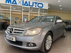 Mercedes Clase C 220 CDI 163 CV AUTOMATIK, 10.900 €