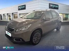 Peugeot 2008   1.2 PureTech 110 S&S Active, 10.900 €