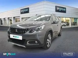 Peugeot 2008   PureTech 130 S&S EAT6 Allure, 13.500 €