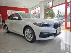 BMW Serie 1 118 i 5p. Automático, 21.490 €