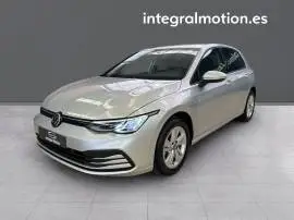 Volkswagen Golf Life 1.5 TSI 96kW (130CV), 21.900 €