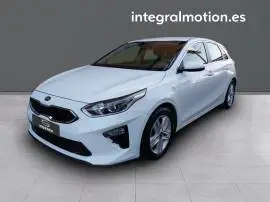 Kia Ceed 1.0 T-GDi 74kW (100CV) Drive, 16.200 €