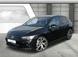 Volkswagen Golf 1.5 eTSI R-LINE, 26.800 €