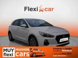 Hyundai i30 1.4 MPI Essence, 13.490 €