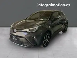 Toyota C-HR 2.0 180H Advance Luxury, 24.500 €