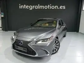 Lexus ES 2.5 300h Executive, 36.900 €