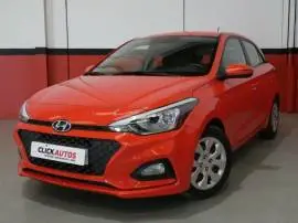 Hyundai i20 1.2 MPI 75CV Essence LE, 10.850 €