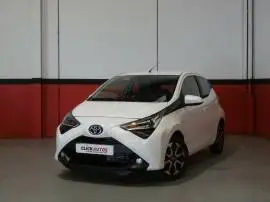 Toyota Aygo 1.0 70CV X-play, 11.500 €