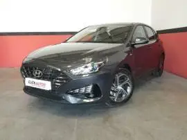 Hyundai i30 1.0 TGDI 120CV Klass Hybrid, 17.000 €