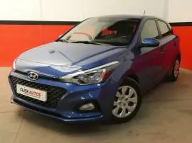 Hyundai i20 1.2 MPI 75CV Essence LE, 10.950 €