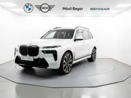 BMW X7 xdrive40i 280 kw (381 cv), 109.900 €