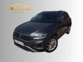 Volkswagen T-Roc Life 1.5 TSI 110kW (150CV), 23.825 €