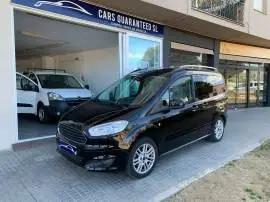 Ford Tourneo Courier 1.0 Ecoboost Titanium, 13.990 €