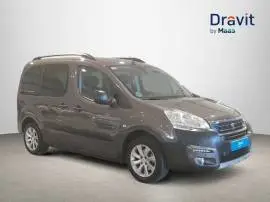 Peugeot Partner 1.6 BLUEHDI 120 OUTDOOR 5P, 18.990 €