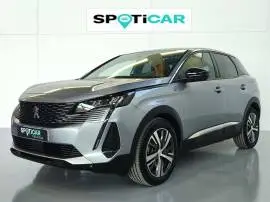 Peugeot 3008  225 e-EAT8 Allure Pack, 33.275 €