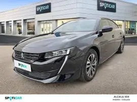 Peugeot 508  5P  BlueHDi 130 S&S EAT8 Allure Pack, 26.990 €