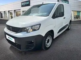 Peugeot Partner   Standard 600kg BlueHDi 73kW Prem, 18.900 €