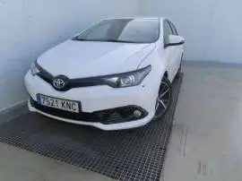 Toyota Auris  1.8 140H Hybrid Feel! Edition, 19.500 €