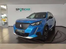 Peugeot 2008   Puretech 130 S&S EAT8 Allure, 19.900 €